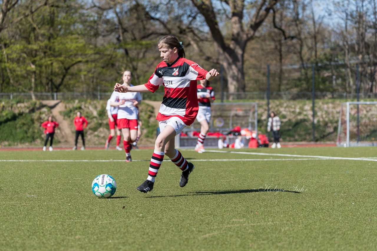 Bild 72 - wCJ Walddoerfer - Altona 93 : Ergebnis: 0:1